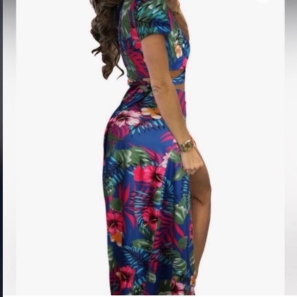 ~Women's Sexy V Neck Floral Printed Side Slit Two-Piece Maxi Dress~ - Picture 2 of 4